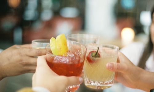 fun cocktail bars chicago